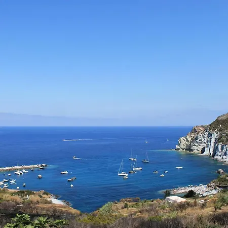 Hotel Villaggio Dei Pescatori 3*